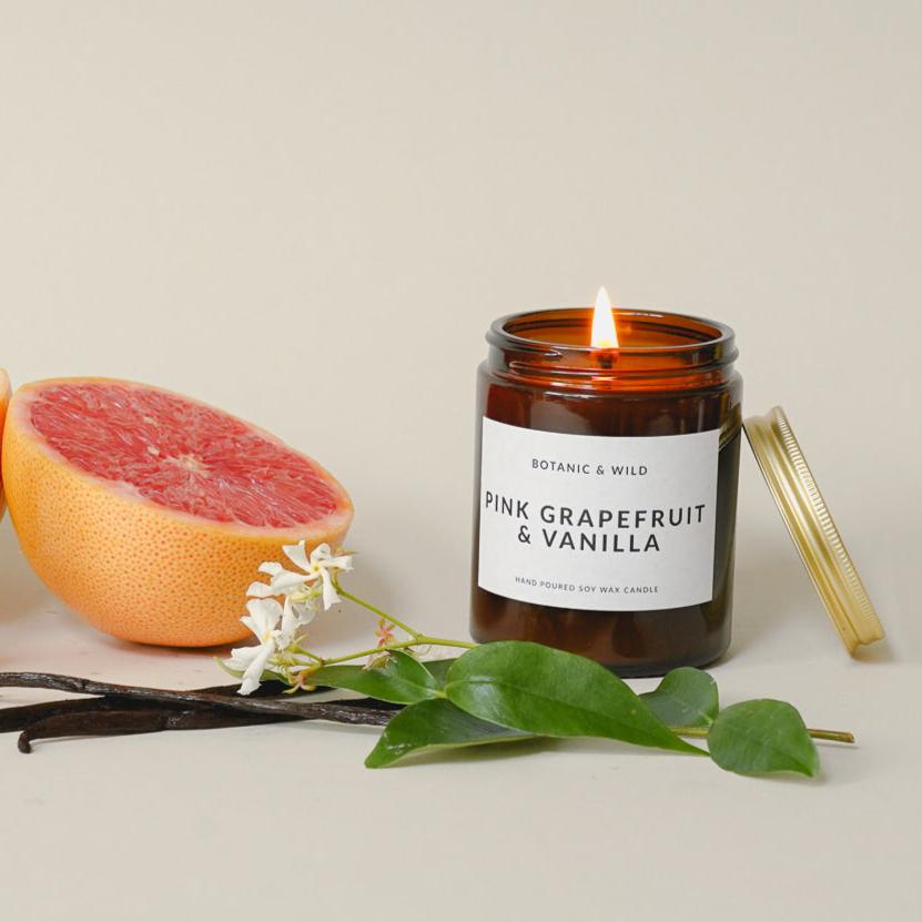 PINK GRAPEFRUIT & VANILLA Scented Soy Candle