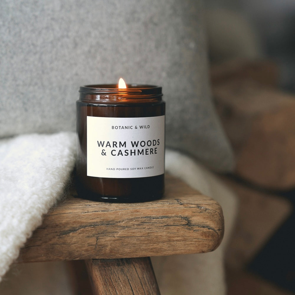 WARM WOODS & CASHMERE Scented Soy Candle